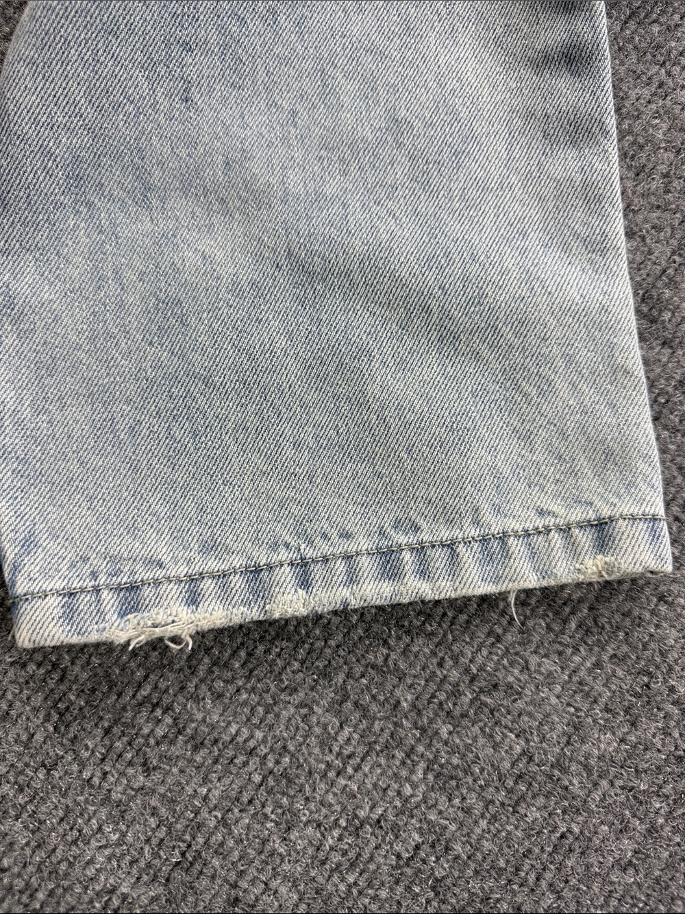 Japanese Levi's 501 Light Blue Jeans, Size 30x32 - Picture 14 of 14
